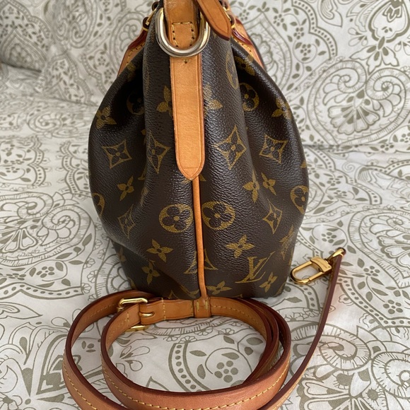 $SoLD  SoLd   Vuitton Turenne PM - Picture 12 of 12